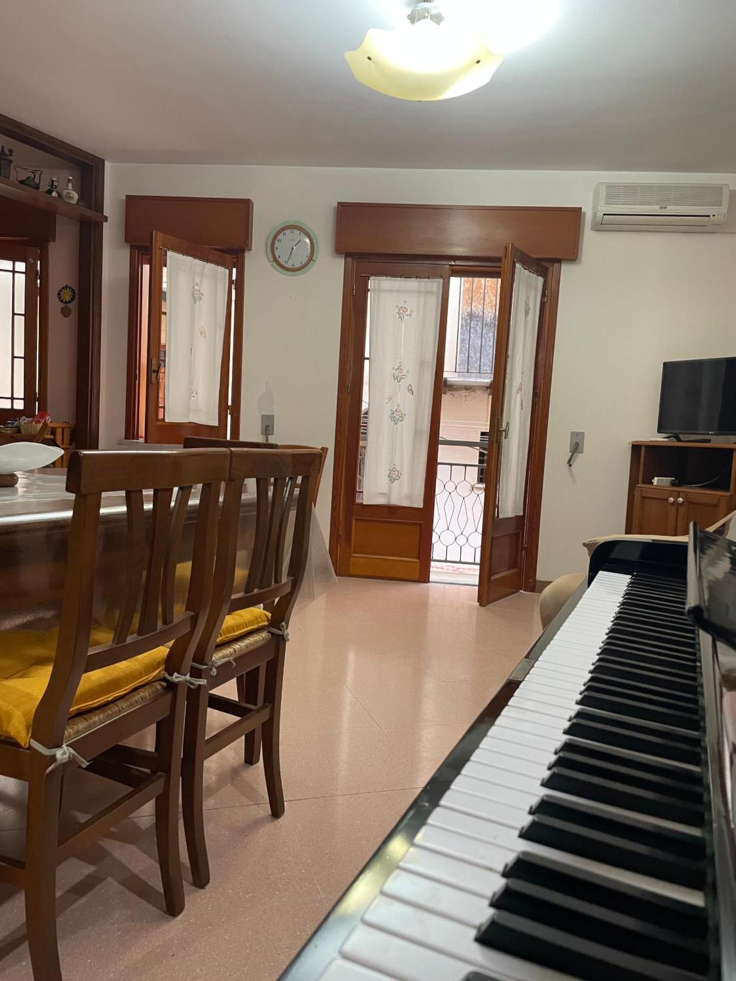 Апартаменты La Casa Nel Cortile Кастельбуоно Экстерьер фото